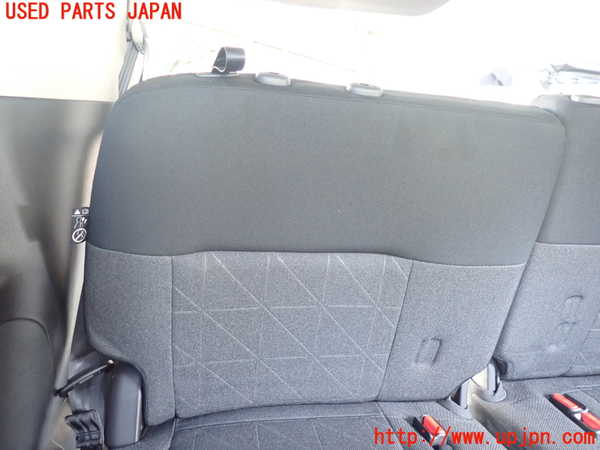 1UPJ-9237977235]セレナ(NC28 C28系)右3列目シート 中古_2