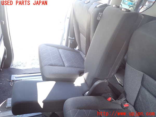 1UPJ-9237977465]セレナ(NC28 C28系)補助席 中古_2