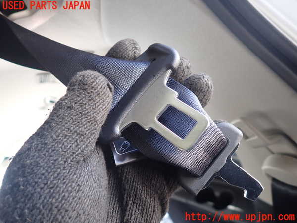1UPJ-9237977215]セレナ(NC28 C28系)3列目シートベルト 中古_2
