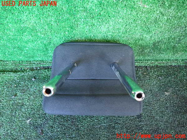 1UPJ-9237977130]セレナ(NC28 C28系)真中2列目ヘッドレスト 中古_3