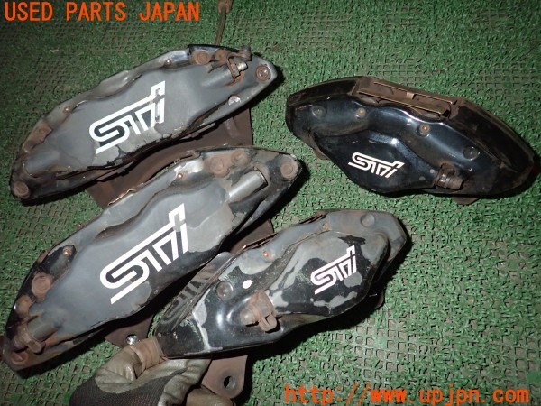 3UPJ=9237980301]インプレッサ WRX-STI(GRB A型)純正 brembo ブレンボ キャリパー 中古_5