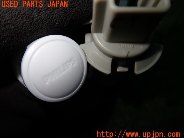 3UPJ=9237980505]インプレッサ WRX-STI(GRB A型)PHILIPS フィリップス 12V 6000K LEDバルブ KOITO 2極 コネクター付き 中古_5