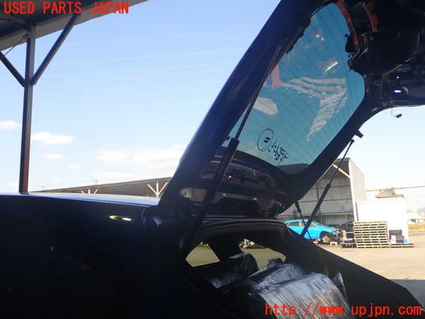 2UPJ-9237981584]インプレッサ WRX-STi(GRB)リアゲートダンパー 中古_2