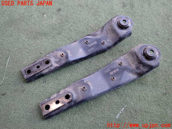 2UPJ-9237995296]アウトランダーPHEV(GN0W)メンバー1 中古_2