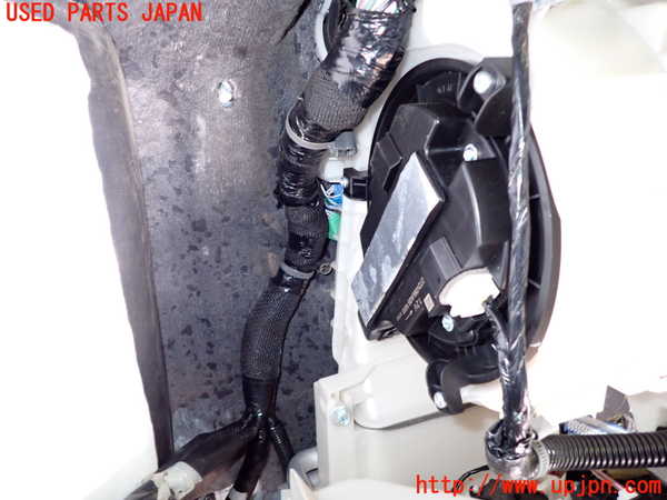 2UPJ-9237996095]アウトランダーPHEV(GN0W)ブロアファン(ブロアーファン) ジャンク_3