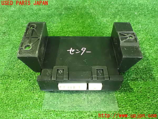 2UPJ-9237996149]アウトランダーPHEV(GN0W)コンピューター4 中古 27447 W000P_3