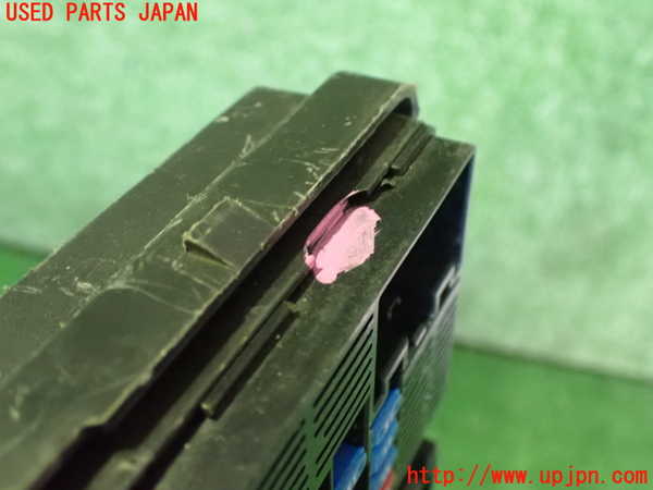 2UPJ-9237996743]アウトランダーPHEV(GN0W)ヒューズボックス3(EGルーム内助手席側) ジャンク_3