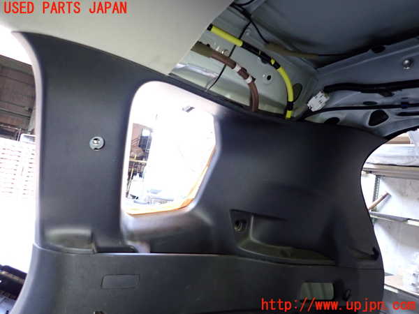 2UPJ-9237997675]アウトランダーPHEV(GN0W)右リアピラートリム ジャンク_2