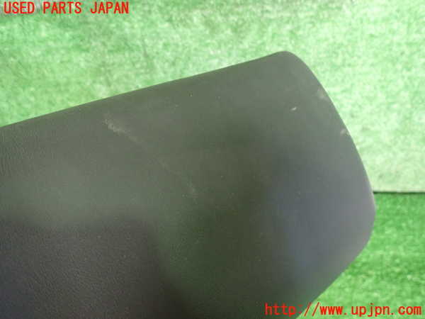 2UPJ-9237997130]アウトランダーPHEV(GN0W)真中2列目ヘッドレスト 中古_3