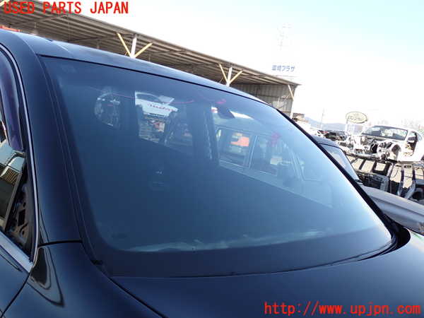 2UPJ-9238001195]ポルシェ・カイエン(9PABFD)フロントガラス 中古(43R-00168 M948)_2
