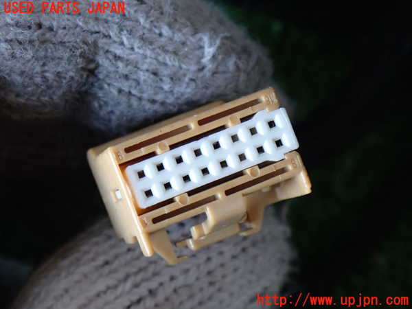 2UPJ-9238001210]ポルシェ・カイエン(9PABFD)右ドアミラー (ジャンク品) 中古_5