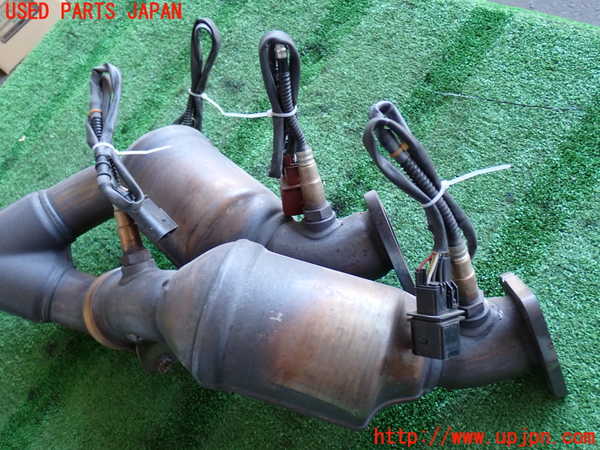 2UPJ-9238002661]ポルシェ・カイエン(9PABFD)触媒1 中古_3