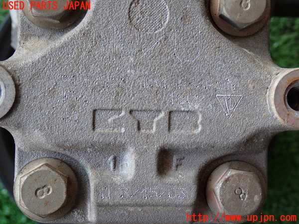 2UPJ-9238004250]ポルシェ・カイエン(9PABFD)パワステポンプ 中古_2