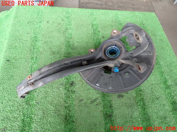 2UPJ-9238004295]ポルシェ・カイエン(9PABFD)左フロントナックルハブ 中古_2