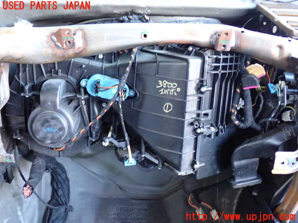 2UPJ-9238006081]ポルシェ・カイエン(9PABFD)エバポレーター1 中古_2