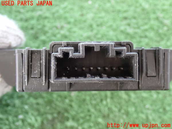 2UPJ-9238006151]ポルシェ・カイエン(9PABFD)コンピューター6 中古_2