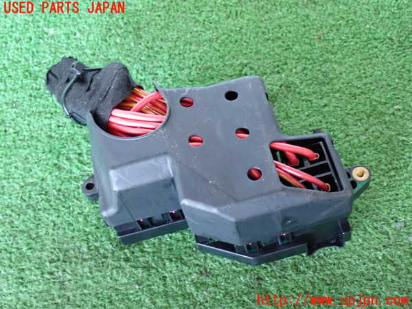 2UPJ-9238006741]ポルシェ・カイエン(9PABFD)ヒューズボックス1 中古_3