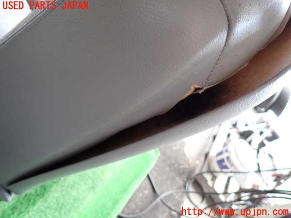 2UPJ-9238007035]ポルシェ・カイエン(9PABFD)運転席シート 中古_3