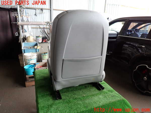 2UPJ-9238007035]ポルシェ・カイエン(9PABFD)運転席シート 中古_4