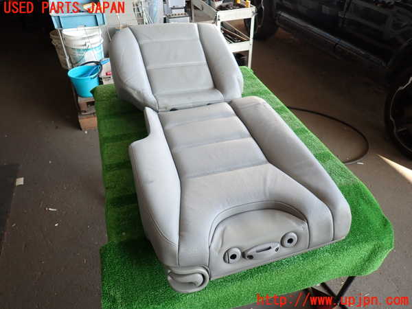 2UPJ-9238007435]ポルシェ・カイエン(9PABFD)左リアシート 中古_2