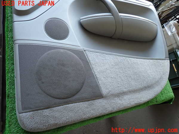 2UPJ-9238001234]ポルシェ・カイエン(9PABFD)右前ドア内張り 中古_2