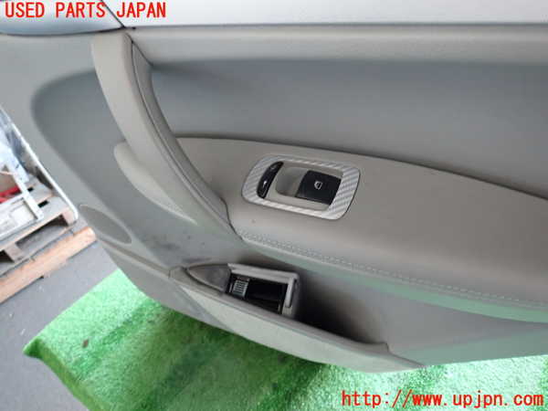 2UPJ-9238001294]ポルシェ・カイエン(9PABFD)右後ドア内張り 中古_3
