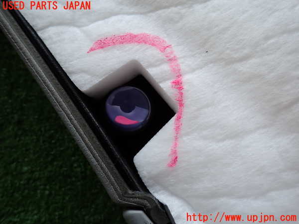 2UPJ-9238001294]ポルシェ・カイエン(9PABFD)右後ドア内張り 中古_4