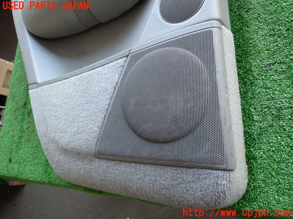 2UPJ-9238001324]ポルシェ・カイエン(9PABFD)左後ドア内張り 中古_2