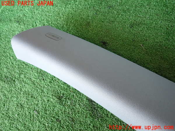 2UPJ-9238007660]ポルシェ・カイエン(9PABFD)左フロントピラートリム 中古_3