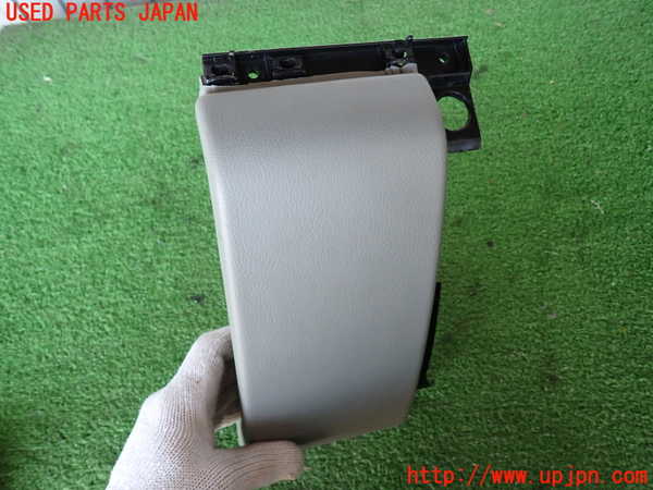 2UPJ-9238007693]ポルシェ・カイエン(9PABFD)内装トリム類3 中古_2