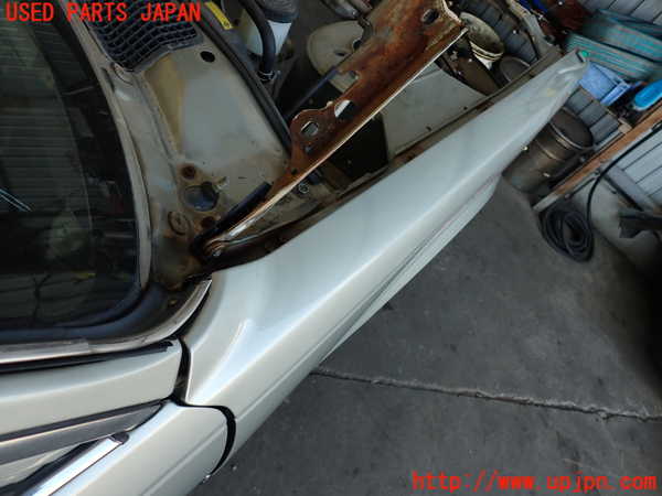 2UPJ-9238011080]グロリア ワゴン(WY30)右前フェンダー 中古_2