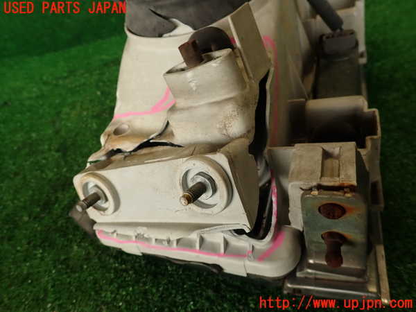 2UPJ-9238011132]グロリア ワゴン(WY30)左ヘッドライト ハロゲン ジャンク_4