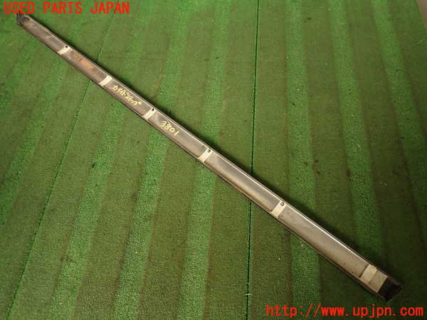 2UPJ-9238011390]グロリア ワゴン(WY30)右サイドステップ 中古_5