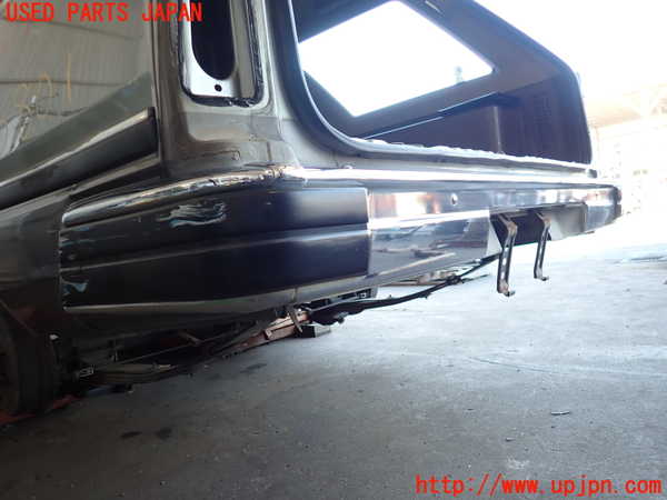 2UPJ-9238011610]グロリア ワゴン(WY30)リアバンパー 中古_2