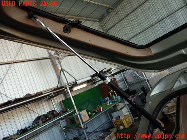 2UPJ-9238011584]グロリア ワゴン(WY30)リアゲートダンパー 中古_2