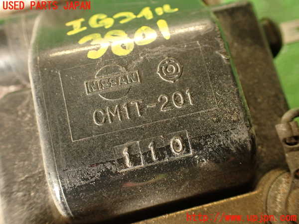 2UPJ-9238012601]グロリア ワゴン(WY30)イグニッションコイル1 中古_4