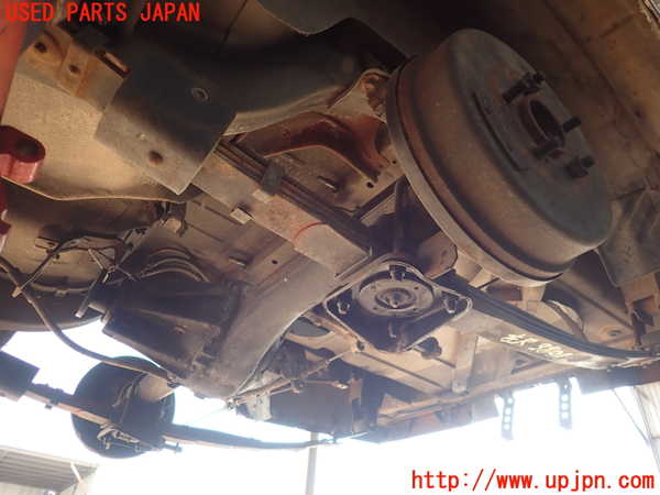 2UPJ-9238014400]グロリア ワゴン(WY30)リアデフホーシング 中古_2