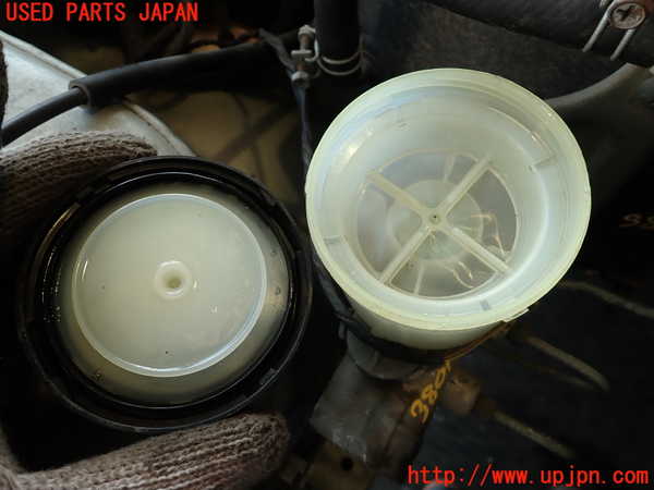 2UPJ-9238014050]グロリア ワゴン(WY30)ブレーキマスターシリンダー 中古_3
