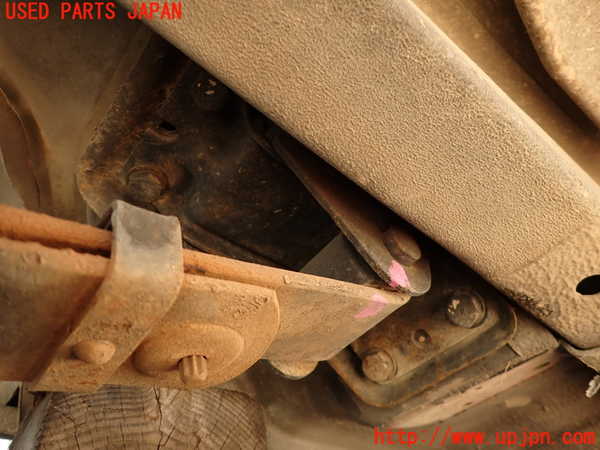 2UPJ-9238015105]グロリア ワゴン(WY30)左リア リーフスプリング 中古_2