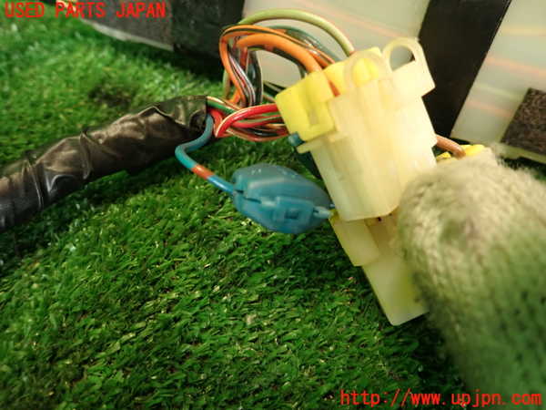 2UPJ-9238016806]グロリア ワゴン(WY30)ハーネス1 中古_4