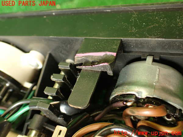 2UPJ-9238016066]グロリア ワゴン(WY30)エアコンスイッチ1 中古_4