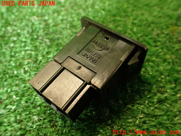 2UPJ-9238016309]グロリア ワゴン(WY30)スイッチ4(アンテナ) 中古_3