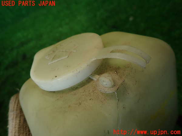 2UPJ-9238016792]グロリア ワゴン(WY30)ウォッシャータンク2 中古_3