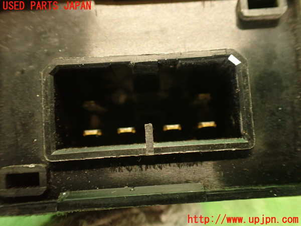 2UPJ-9238016151]グロリア ワゴン(WY30)コンピューター6 中古 28410V5000_3