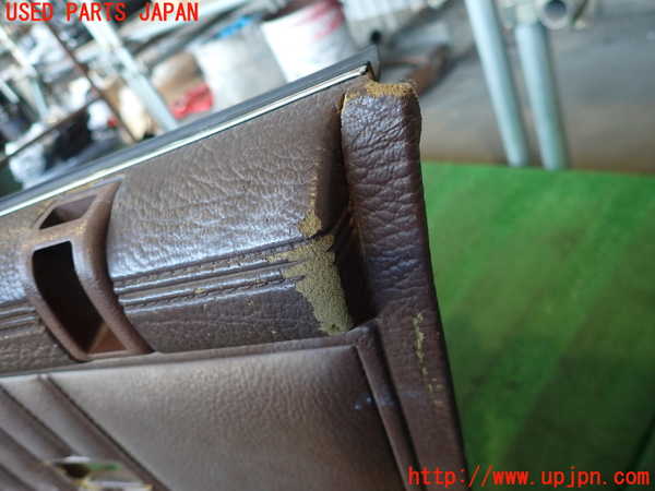 2UPJ-9238011234]グロリア ワゴン(WY30)右前ドア内張り 中古_3