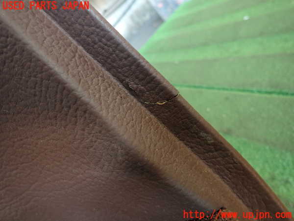 2UPJ-9238011264]グロリア ワゴン(WY30)左前ドア内張り 中古_4