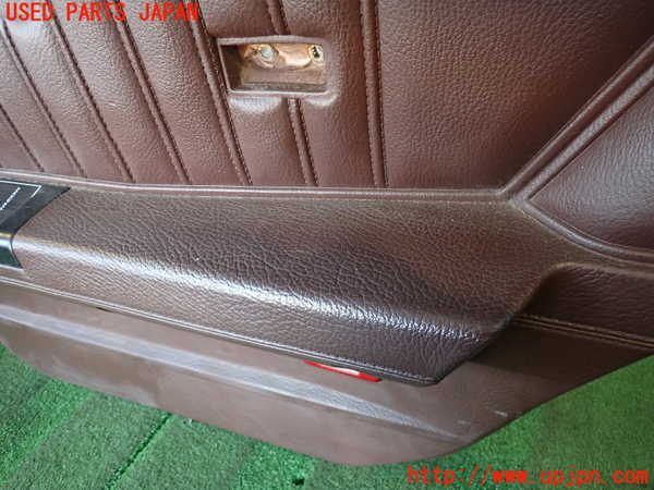 2UPJ-9238011294]グロリア ワゴン(WY30)右後ドア内張り 中古_4