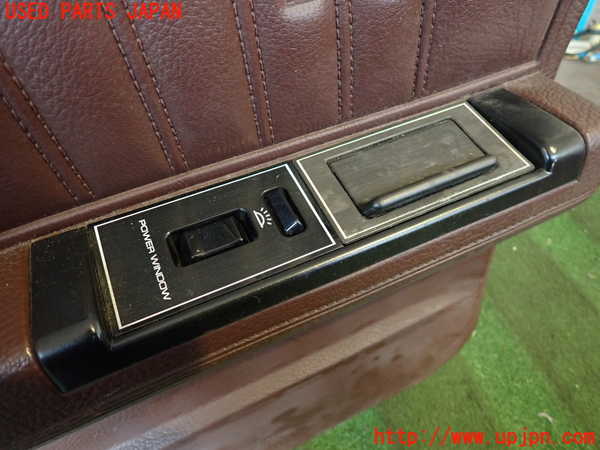 2UPJ-9238011324]グロリア ワゴン(WY30)左後ドア内張り 中古_2