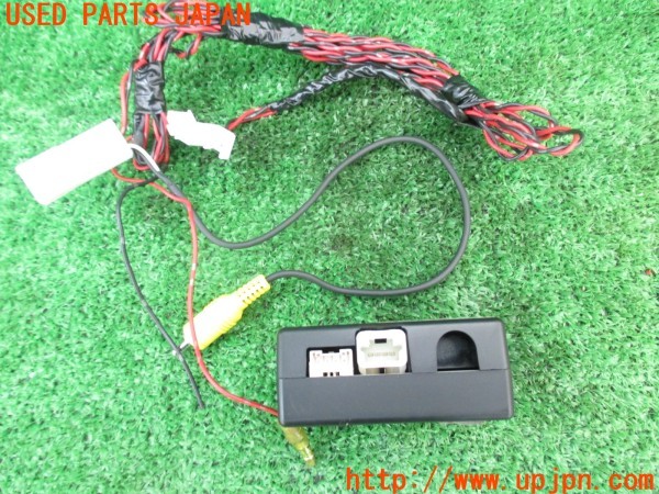 3UPJ=9238020579]インプレッサ スポーツ ハイブリッド(GPE)リアカメラ接続キット 9DZ616V002-1 バックカメラ アダプター ユニット 中古_3