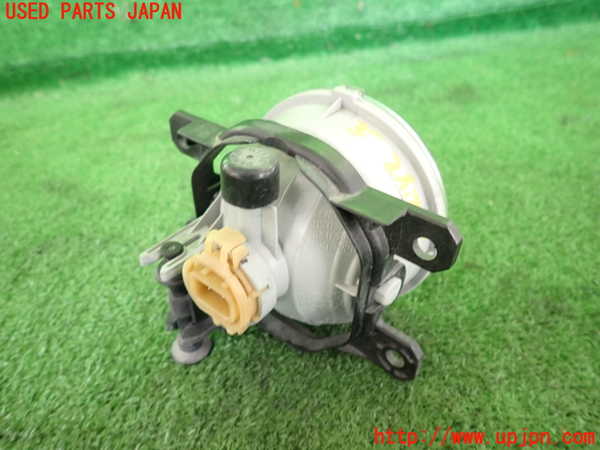 2UPJ-9238021180]インプレッサ スポーツ ハイブリッド(GPE)右フォグ 中古_2
